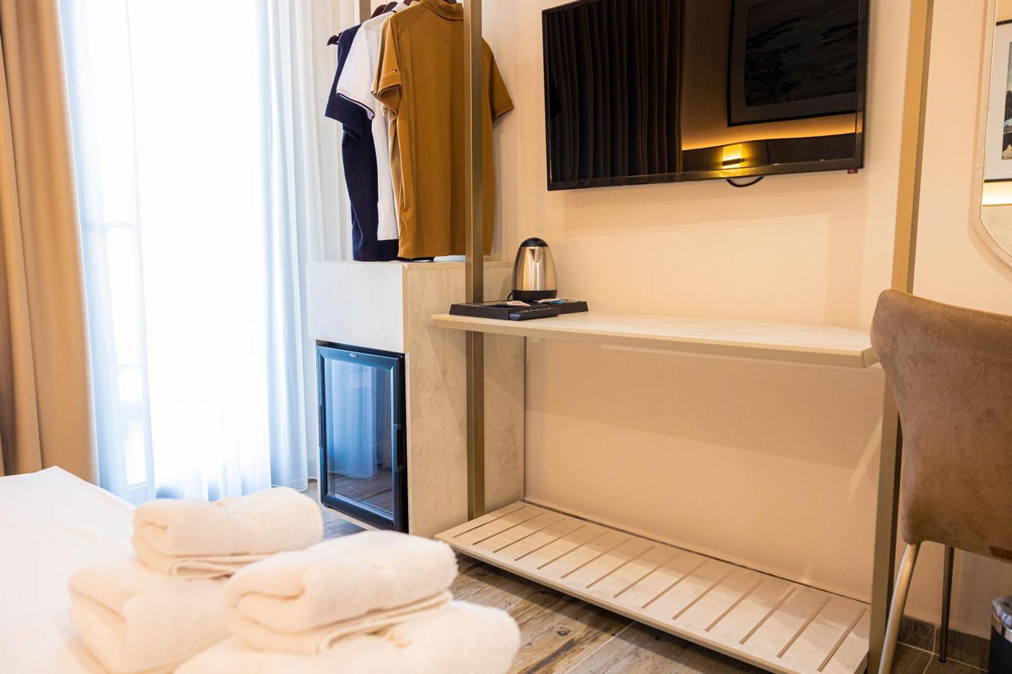 Patio Mare Hotel Dhermi Luaran gambar